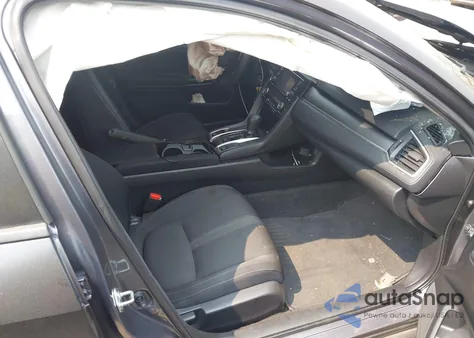 2018 Honda Civic Lx z USA, uszkodzony, nr VIN 2HGFC2F51JH569504